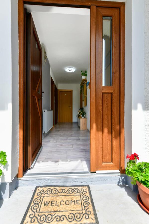 Apartman Plum Plitvice Dreznik Grad Exterior photo