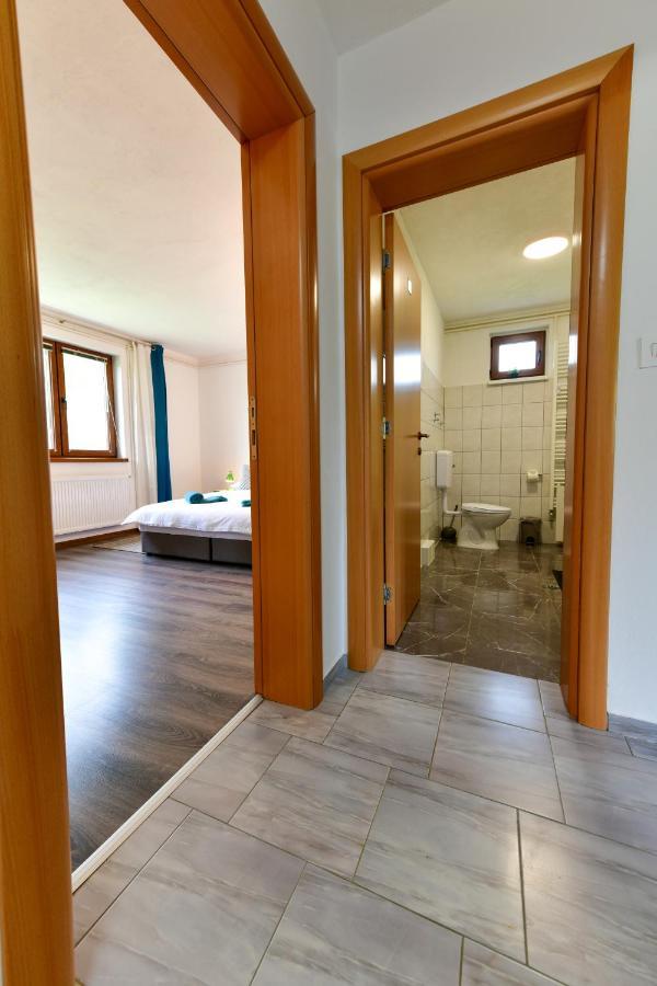 Apartman Plum Plitvice Dreznik Grad Exterior photo